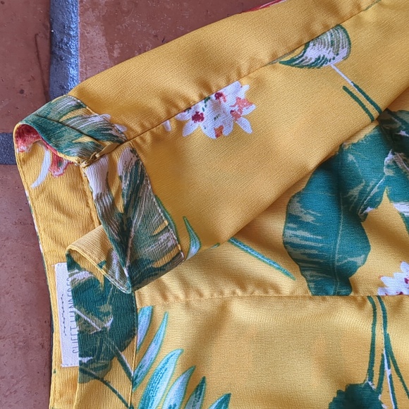 Sweet Wanderer Culottes Wide Leg Capri Yellow Green Orange Tropical Print Medium - Picture 3 of 6